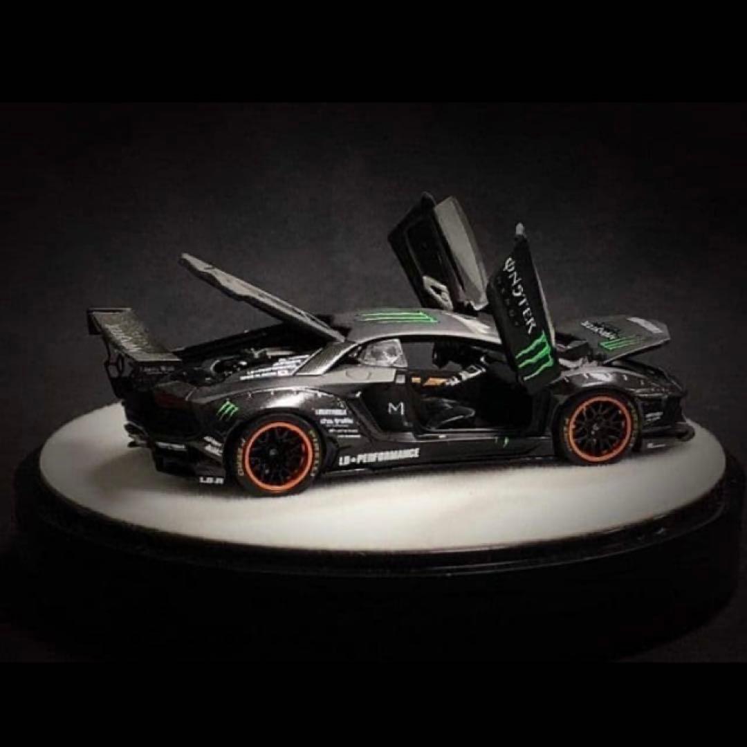 1/64 ランボルギーニ Aventador LP700 LB Monster