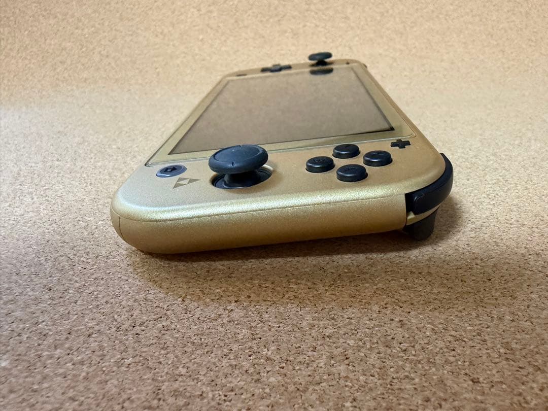 Nintendo Switch Lite ゼルダの伝説デザイン