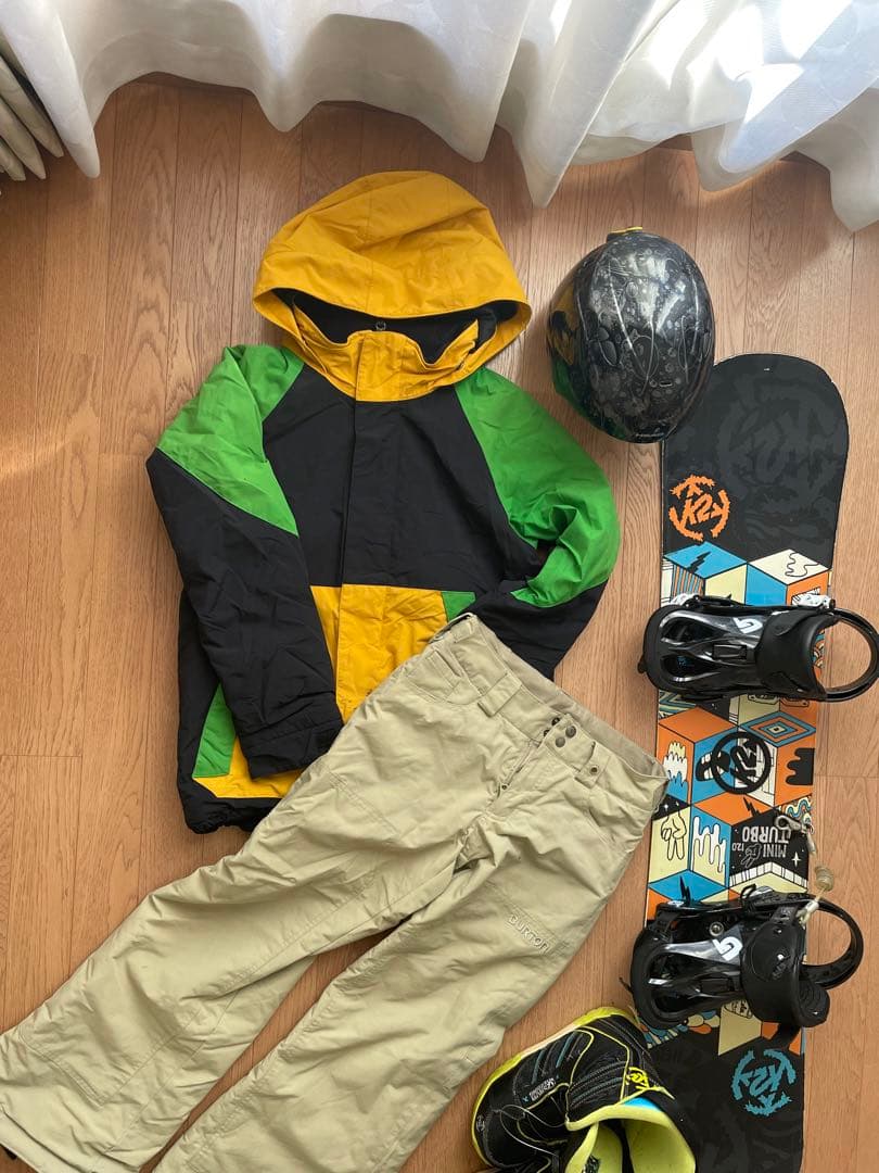 5点セットバートン上下ウェアー　Ｋ2ビンディングブーツ　ヘルメットセット