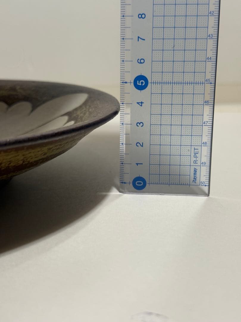 岩井窯 山本教行 掻落牡丹　8寸皿