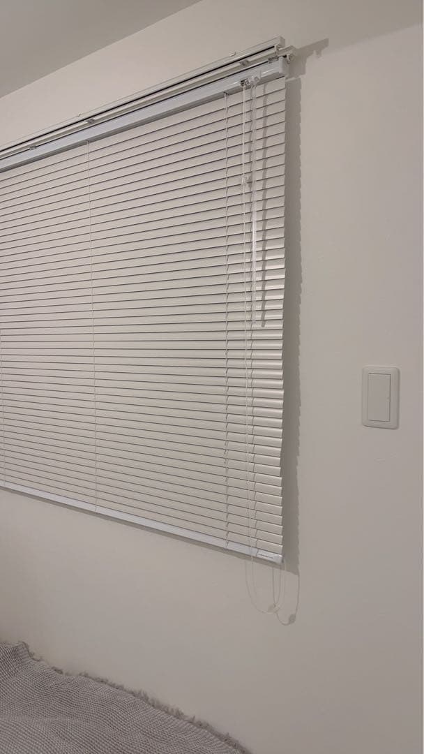 タチカワブラインド　ホワイト　アルミブラインド
