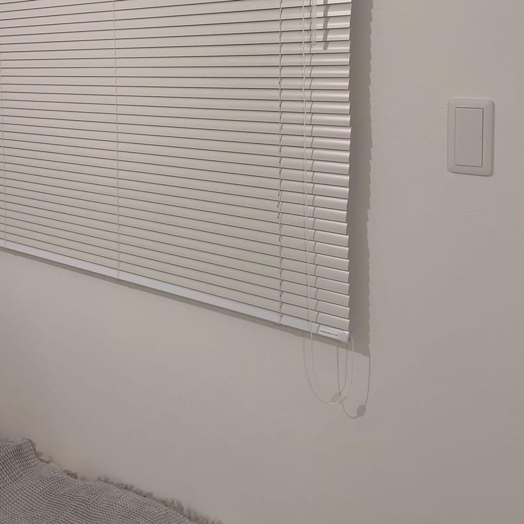 タチカワブラインド　ホワイト　アルミブラインド