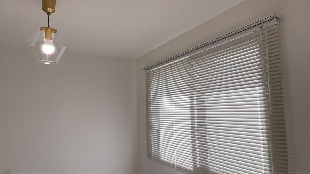 タチカワブラインド　ホワイト　アルミブラインド