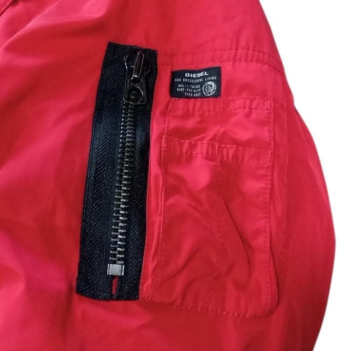 美品 DIESEL ディーゼル N-2B フライトジャケット L 赤 国内正規品