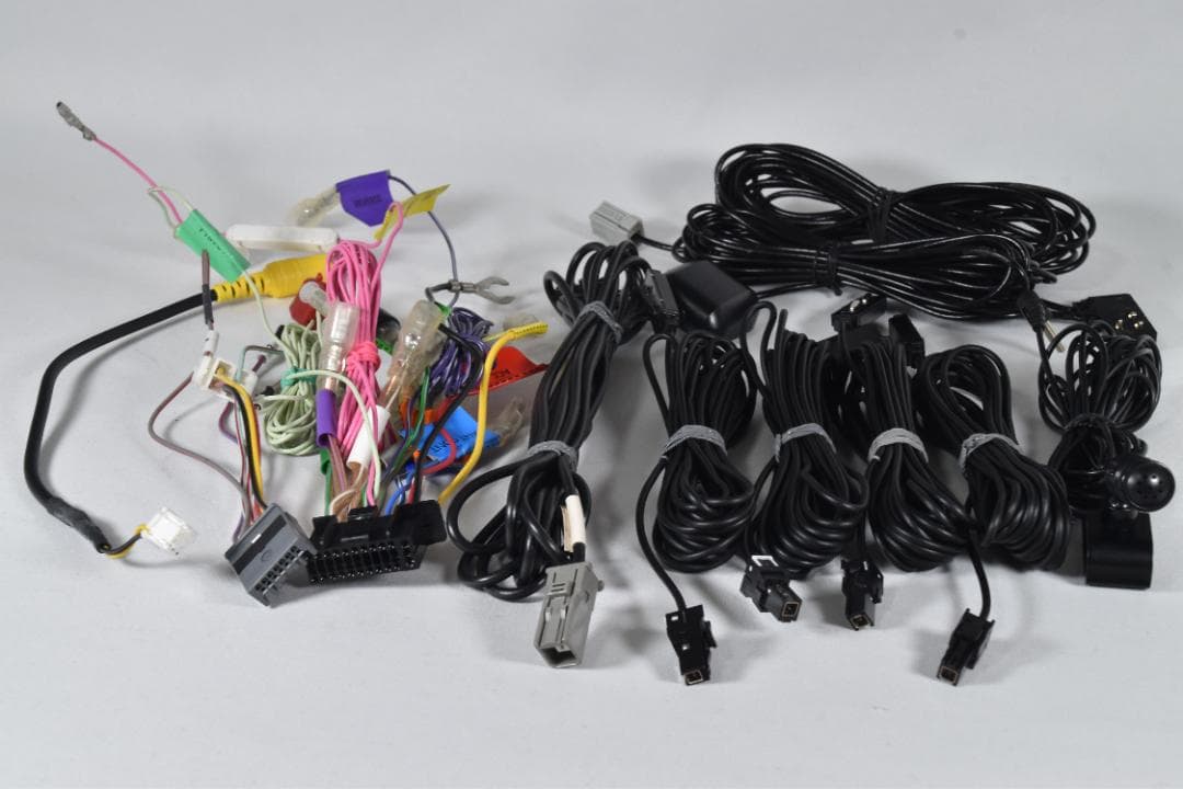 【訳あり】KENWOOD カーナビ MDV-Z905