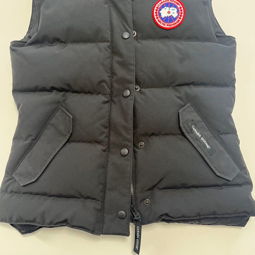 【美品✨】カナダグース 黒 ダウンベスト　レディース　S ブラック