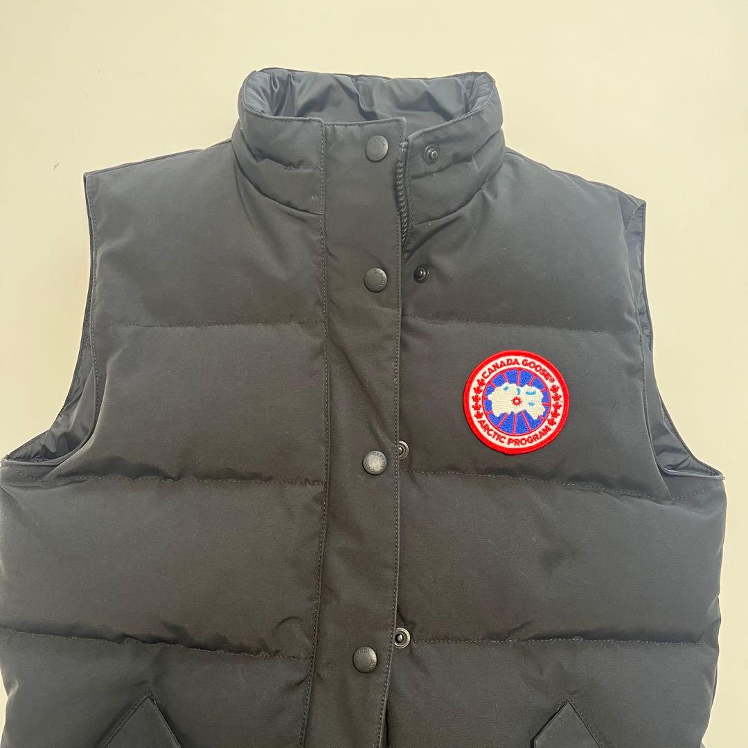 【美品✨】カナダグース 黒 ダウンベスト　レディース　S ブラック