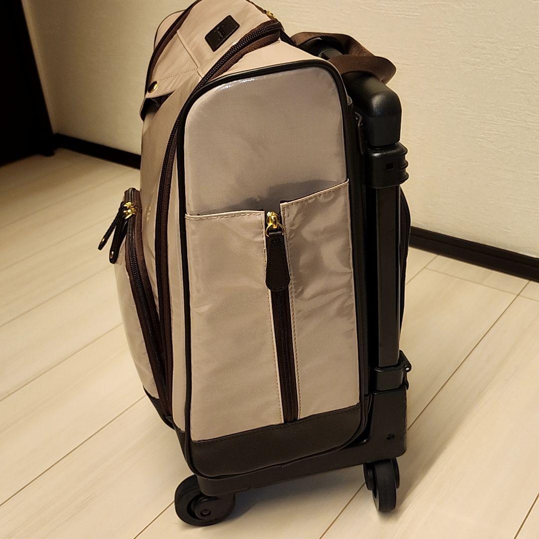 Swany 　スワニー　キャリーケース　ハンドルサック付き