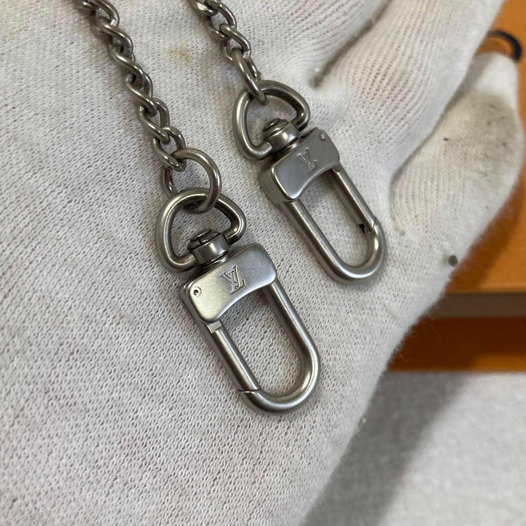 ！美品！　ルイヴィトン　シルバー　チェーン　チャーム