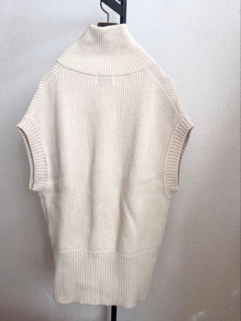 みんです　 clane zipcollarknitvest サイズ2