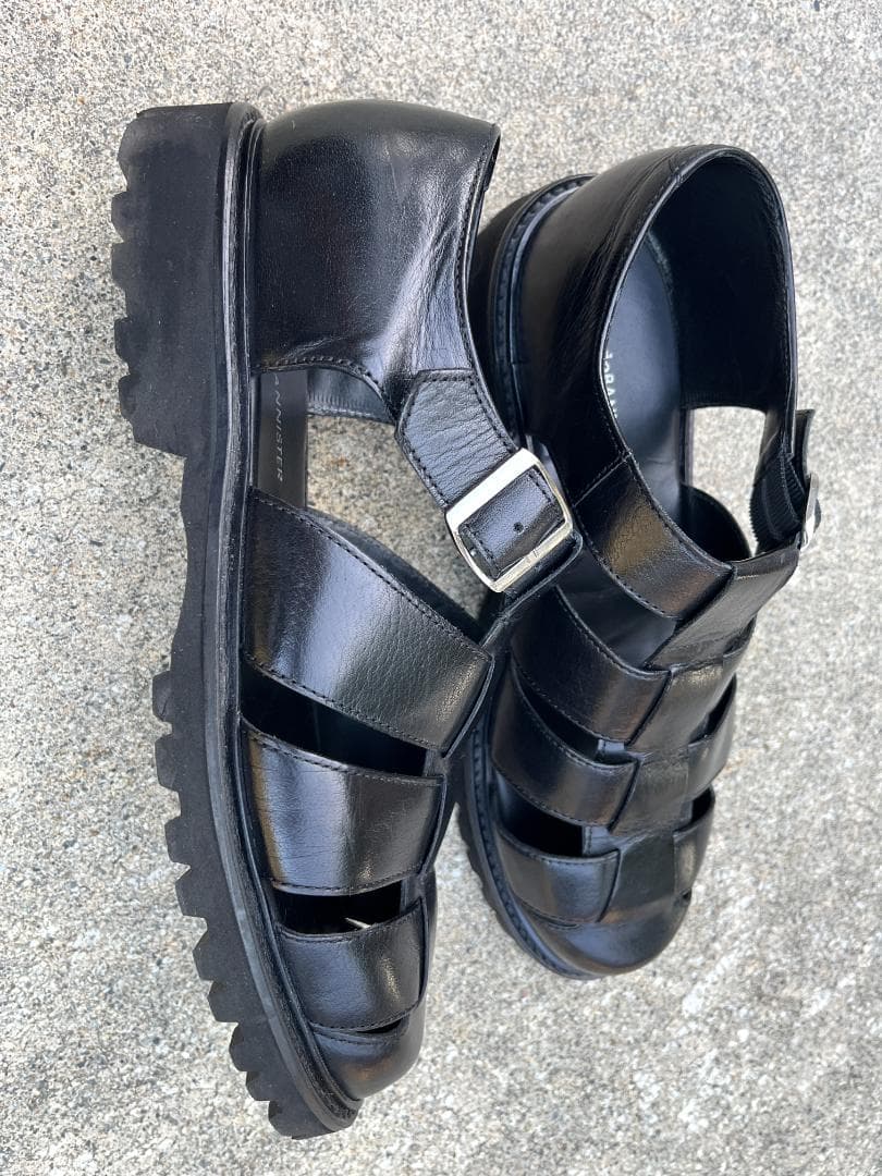 【使用回数2回のみ】alfredoBANNISTER 本革 グルカサンダル