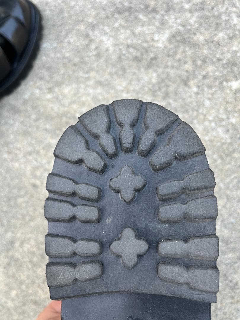 【使用回数2回のみ】alfredoBANNISTER 本革 グルカサンダル