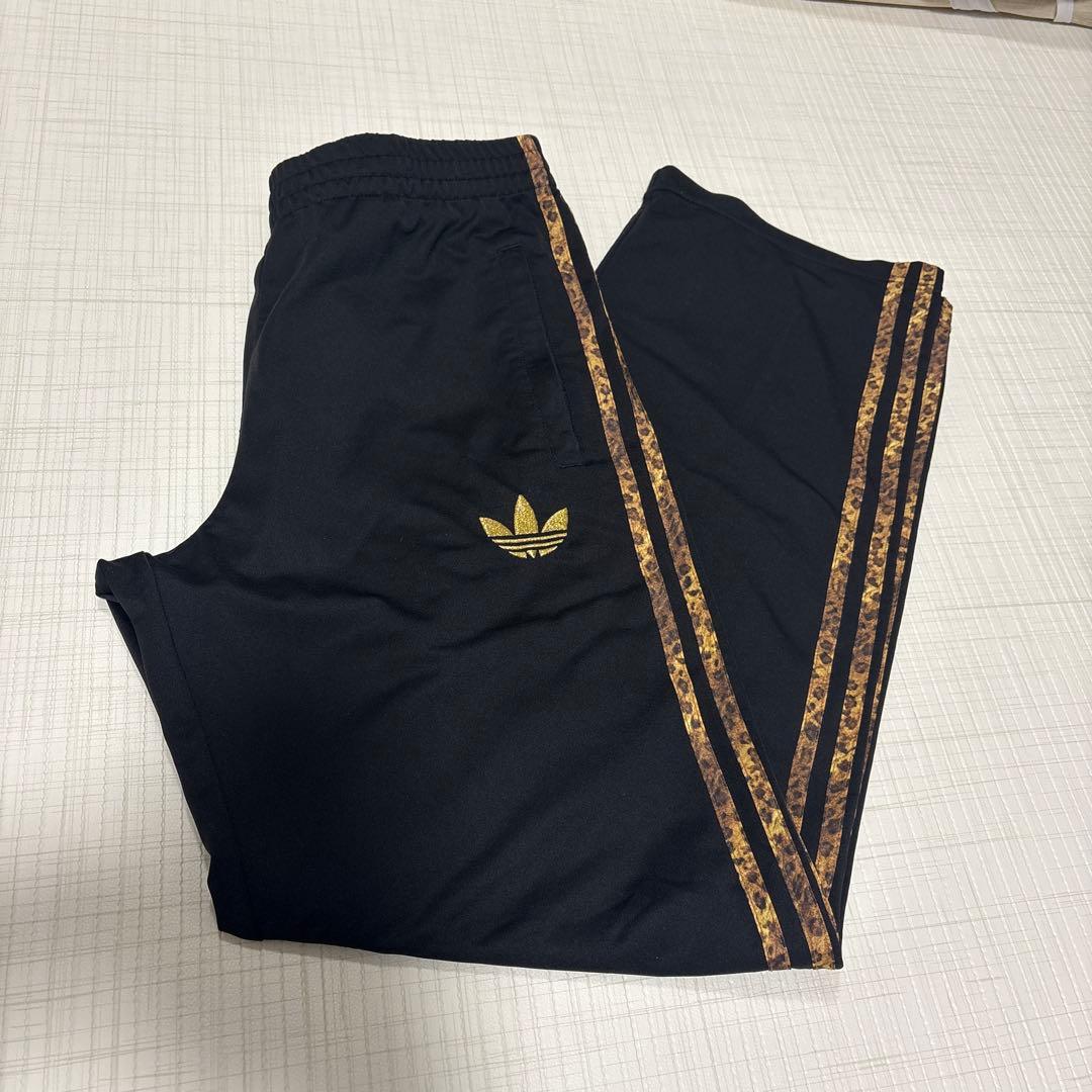 adidas ヒョウ柄　ジャージ