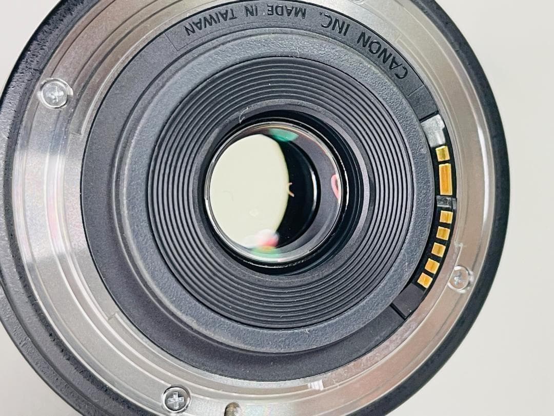 ★極上★ Canon EF-S 18-135mm F3.5-5.6 IS STM