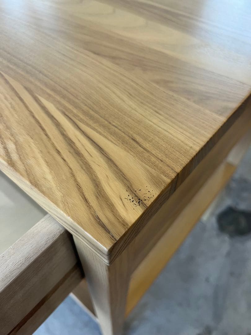 関家具　サイドテーブル