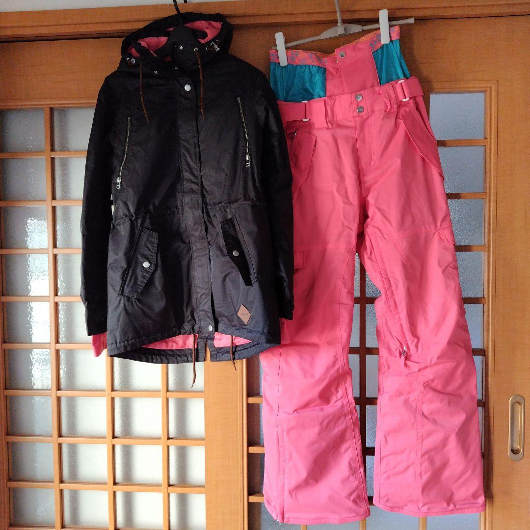 最終値下げ　swivel スキーウェアセット L ブラック/ピンク