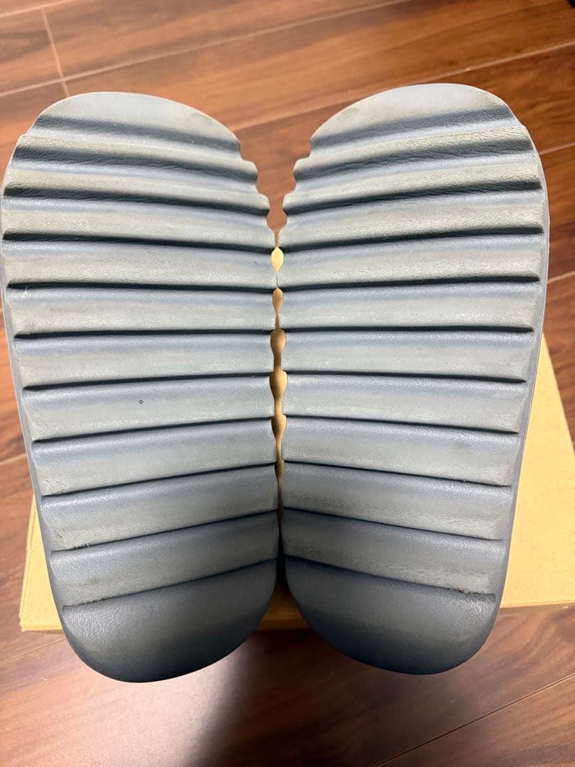 ADIDAS YZY SLIDE スレートマリン