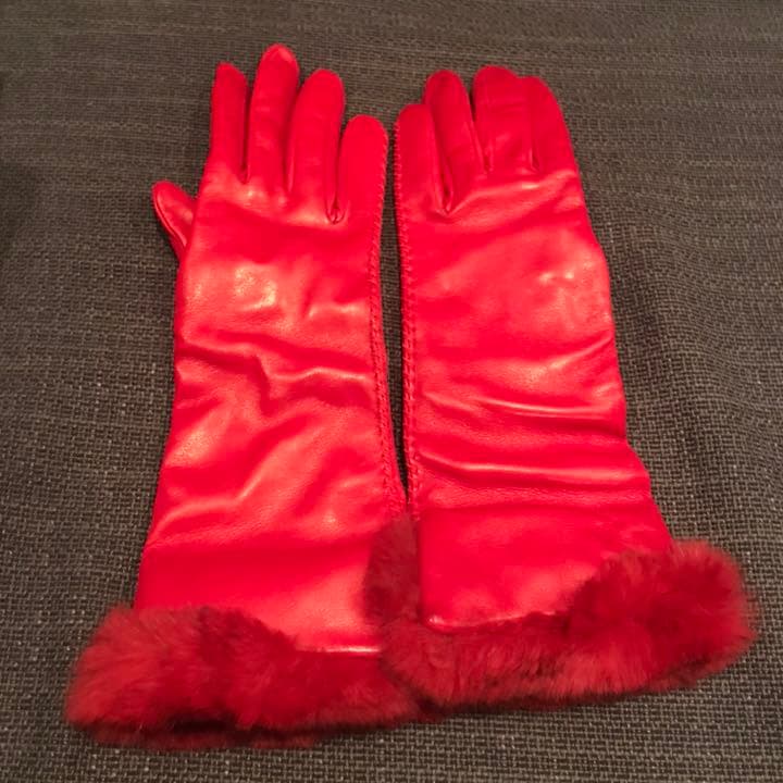 最高級レザーで大人気の♡ セルモネータ イタリアのレザーブランドのグローブ