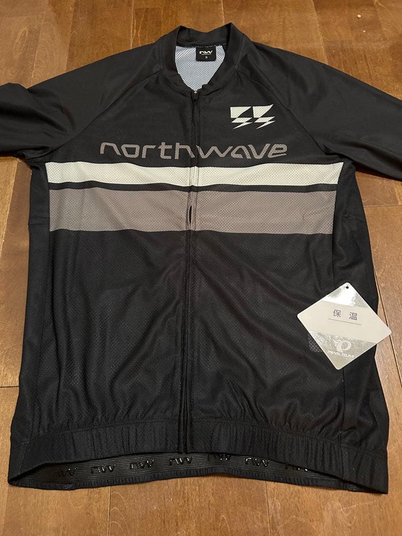 【新品！未使用】サイクリングウェア＋ビブショーツ トライアスロンスーツ sサイズ