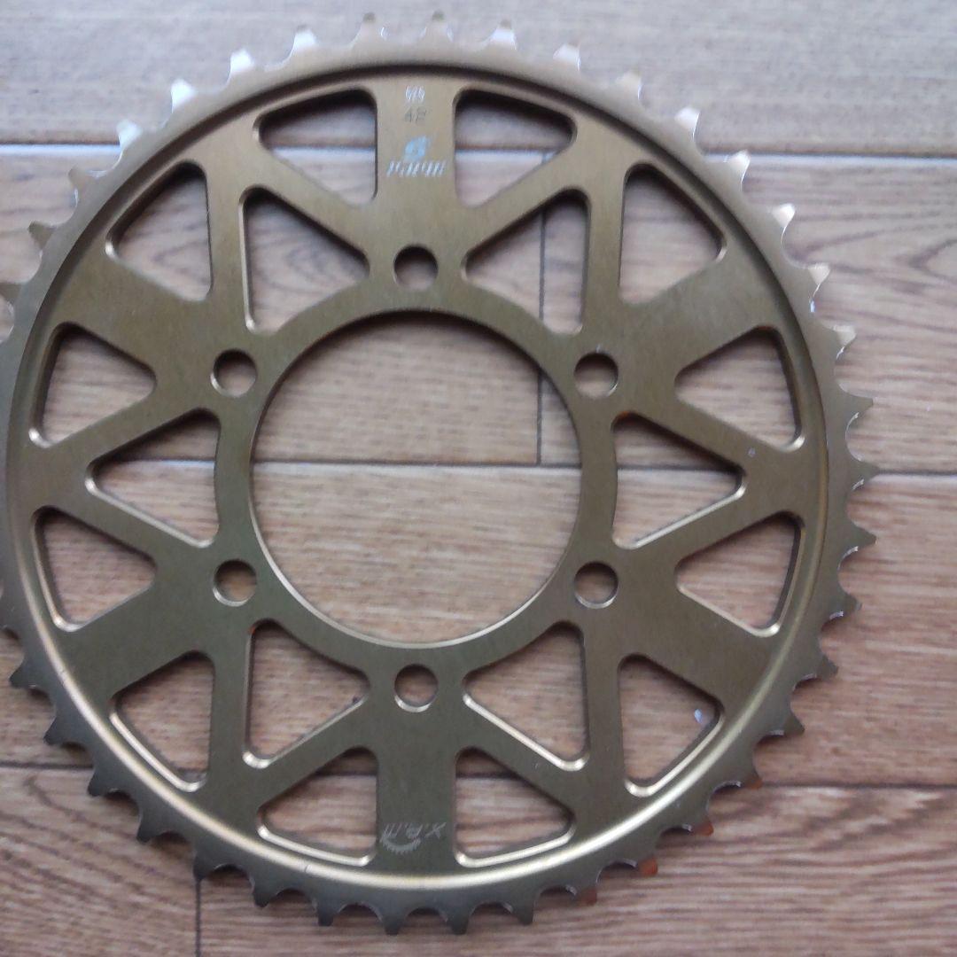 XAM Z900RS 42Tリアスプロケットと15Tフロントスプロケット