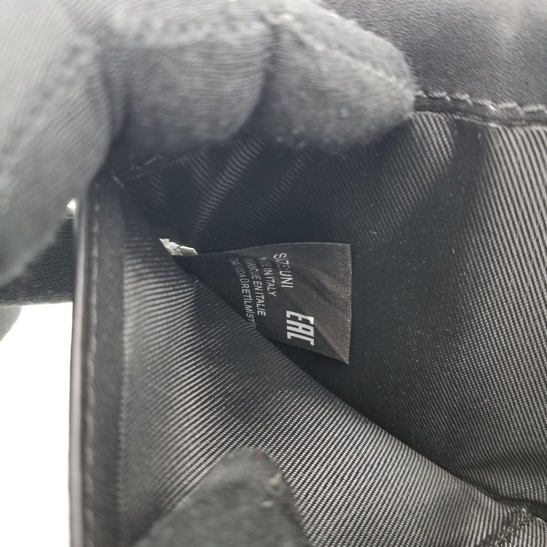 Maison Margiela 黒いレザー二つ折り財布