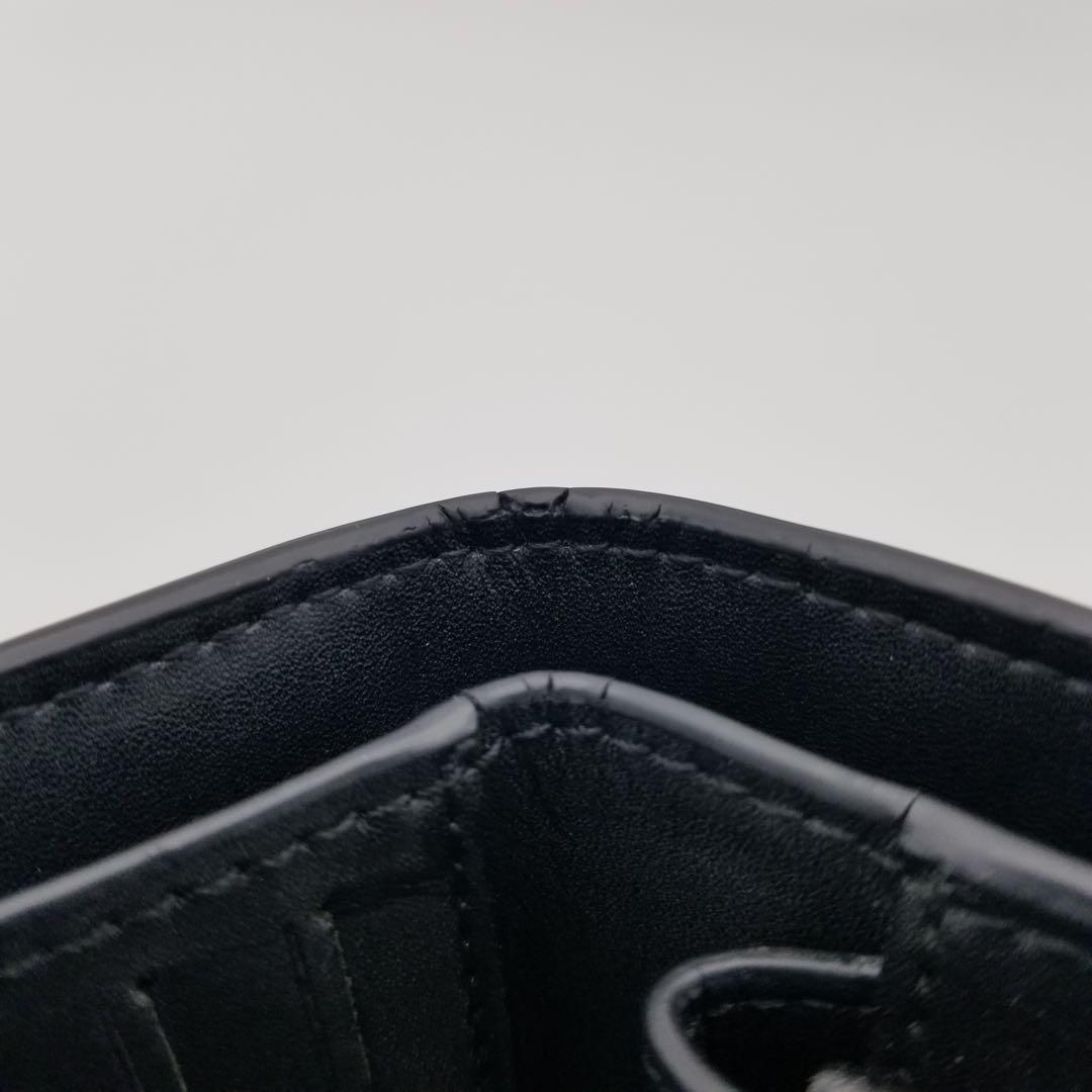Maison Margiela 黒いレザー二つ折り財布