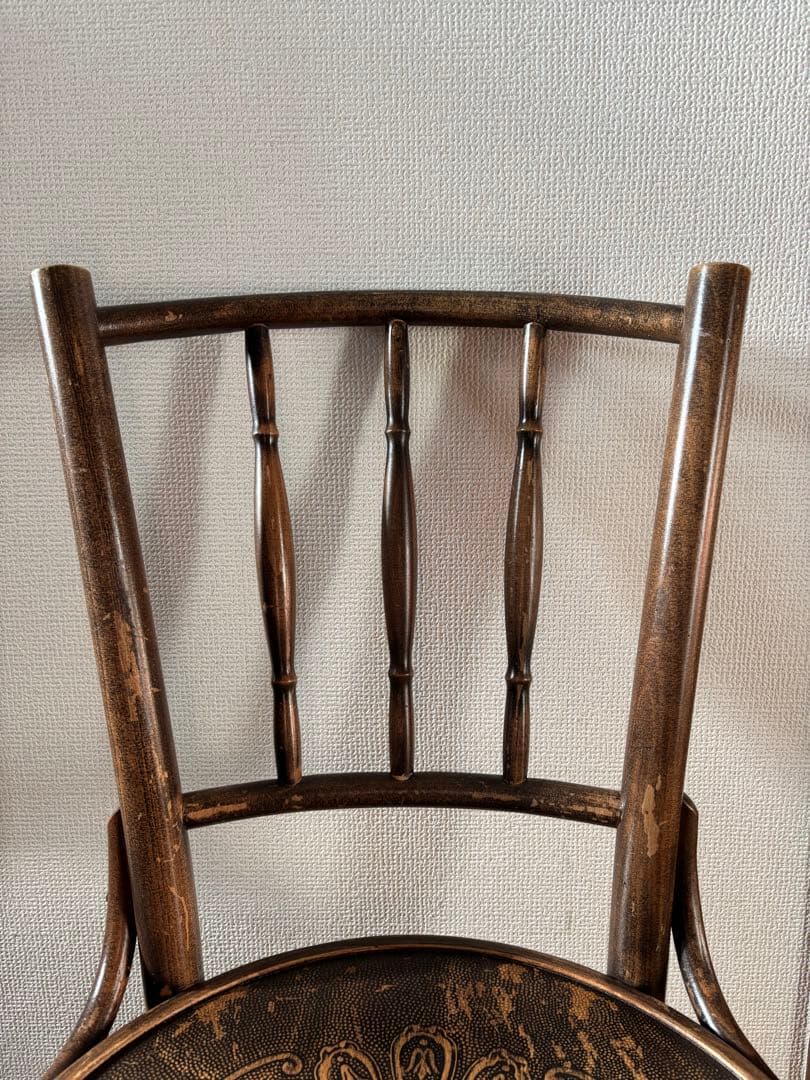 アンティークTONチェアB⭐︎トーネットチェアダークブラウン彫刻入り椅子