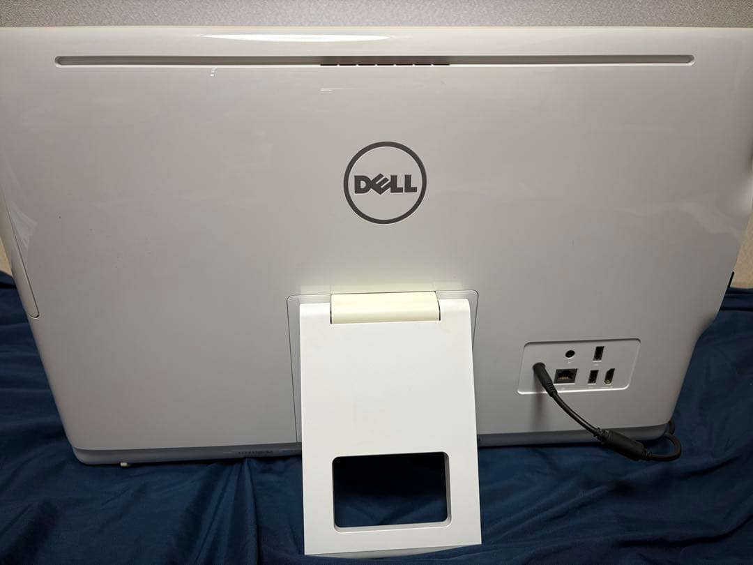 DELL オールインワンデスクトップ ホワイト