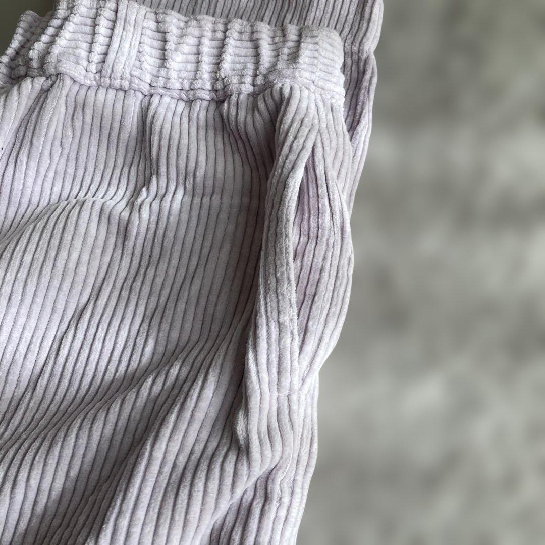 ネストローブ It's ME 太畝カラーコーデュロイパンツnestRobe