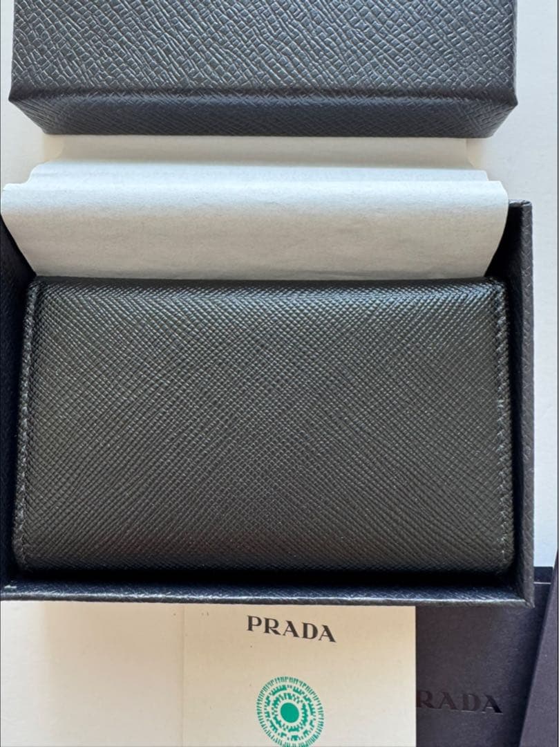 PRADA プラダ 超美品 サフィアーノ 1PG004 キーケース キーリング