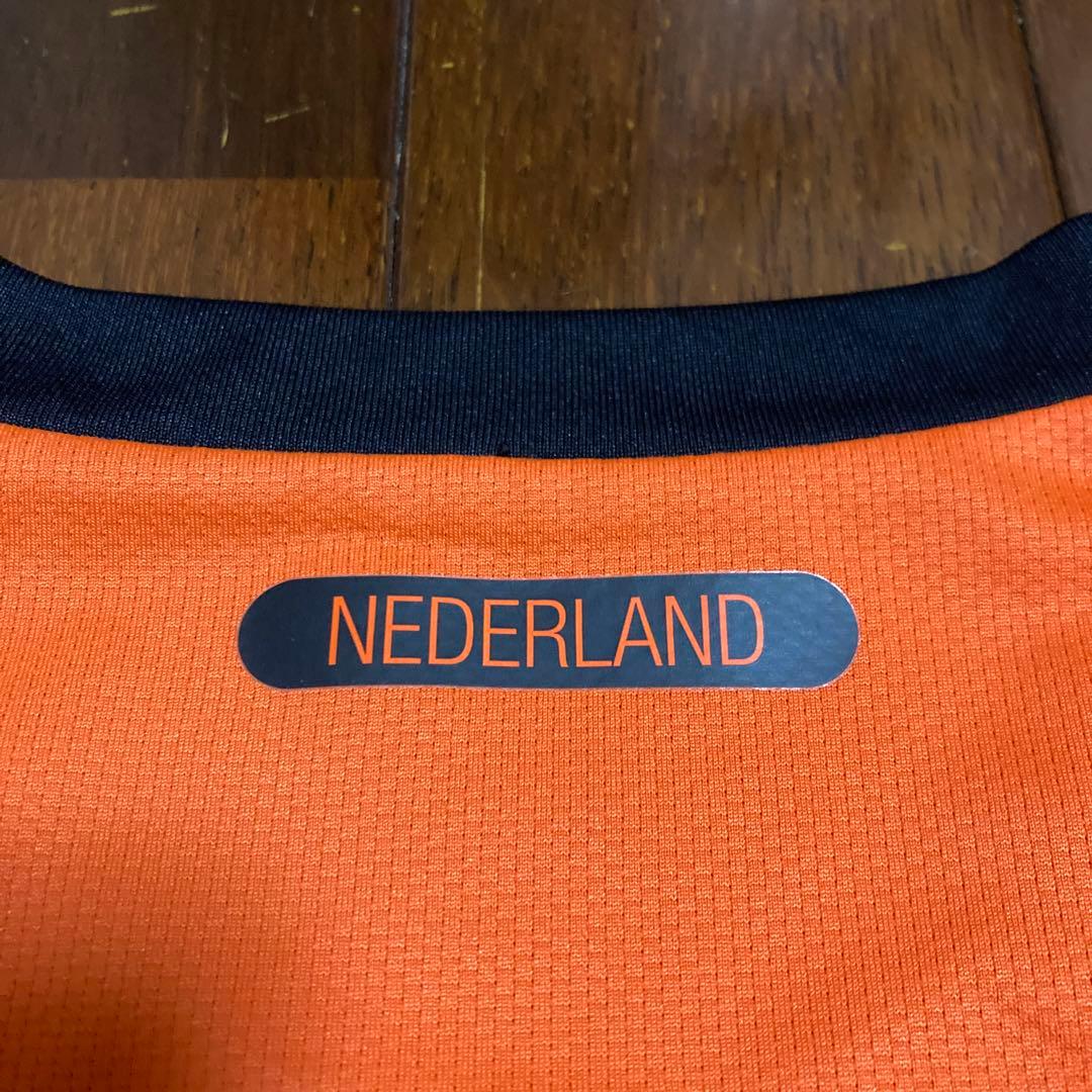 美品　Nike オランダ代表 ユニフォーム KNVB 2010