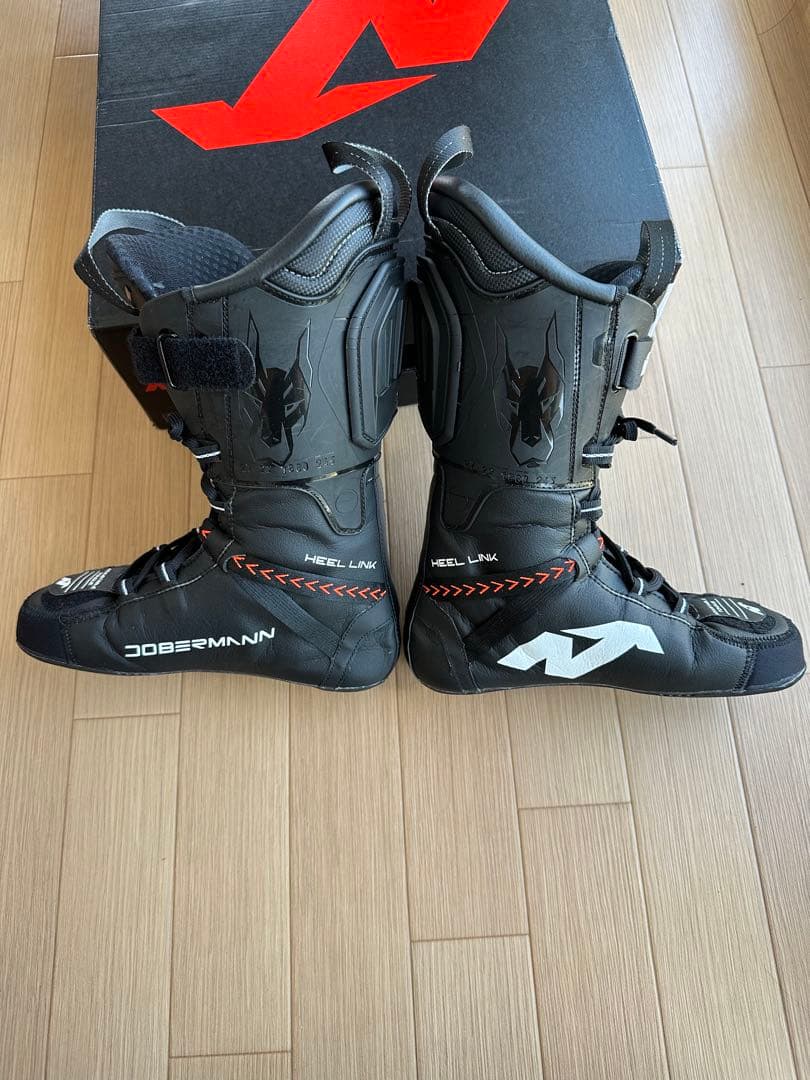 スキーブーツ　ノルディカ　ドーベルマン　5RD―S 24.5cm