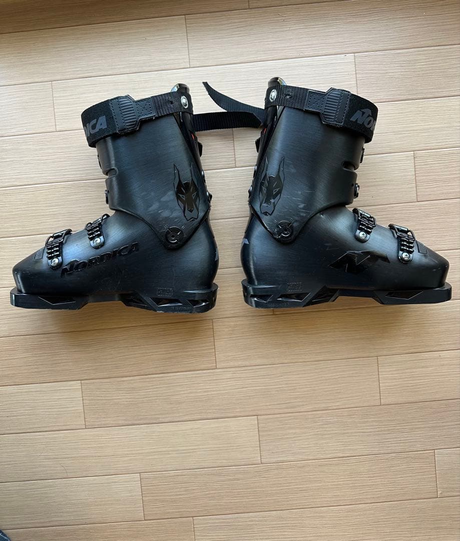 スキーブーツ　ノルディカ　ドーベルマン　5RD―S 24.5cm