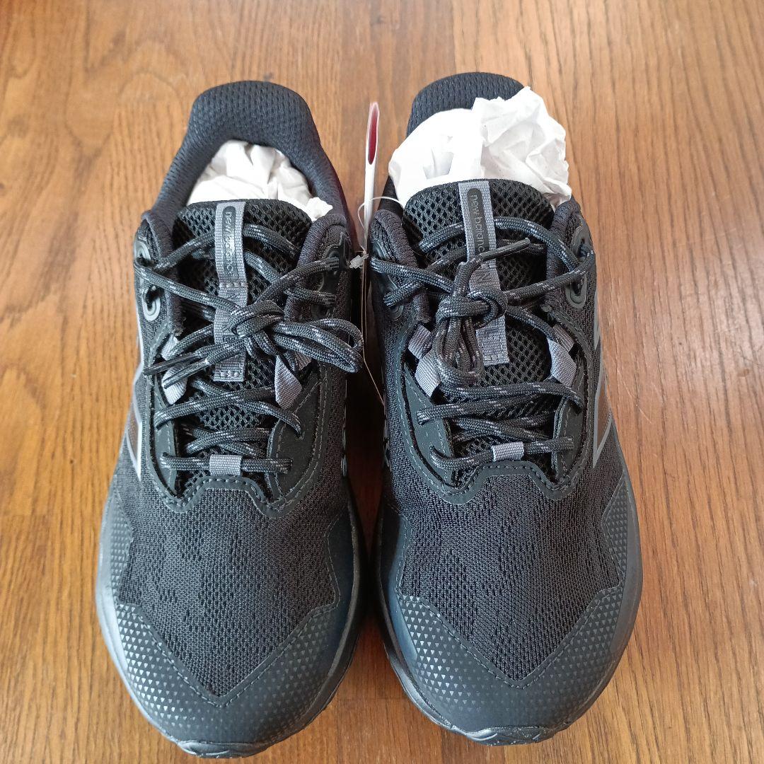 タ*レ様 【未使用品】ニューバランス　ゴアテックス ダイナソフト ナイトレル V