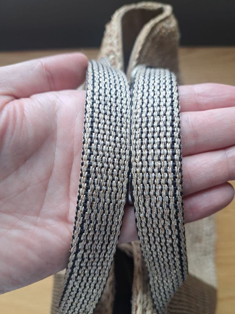 VIOLAd‘ORO ストロー かごバッグ タッセル付き