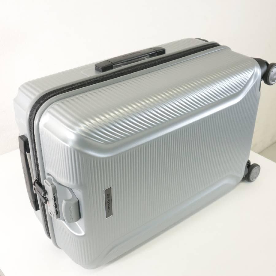 展示品 サムソナイト エレメント XLT スーツケース 20インチ シルバー