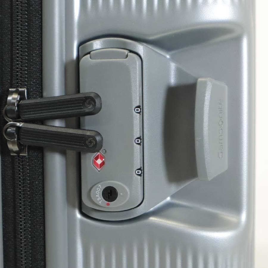 展示品 サムソナイト エレメント XLT スーツケース 20インチ シルバー