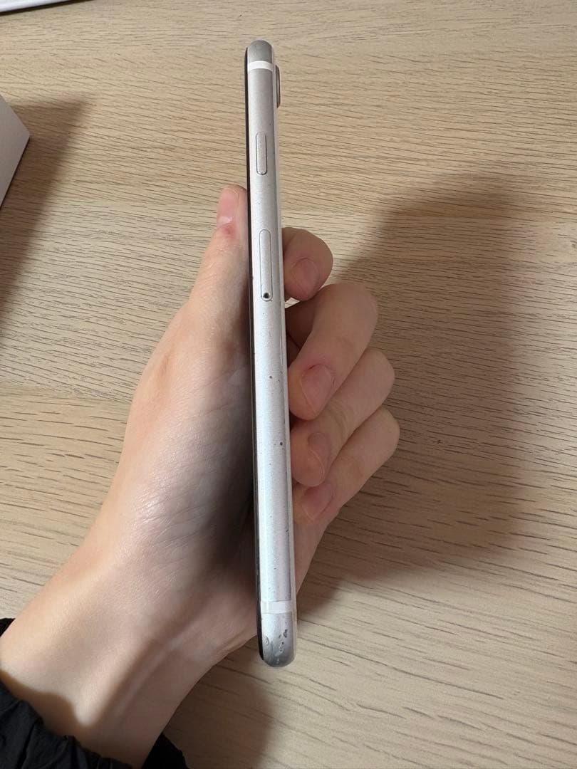 【SIMなし】iPhone SE (第2世代) ホワイト 本体 64GB