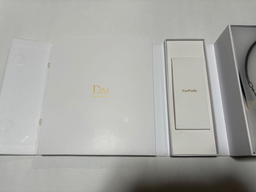 遠山ヘッドホン オンイヤー ヘッドホン 半開放型