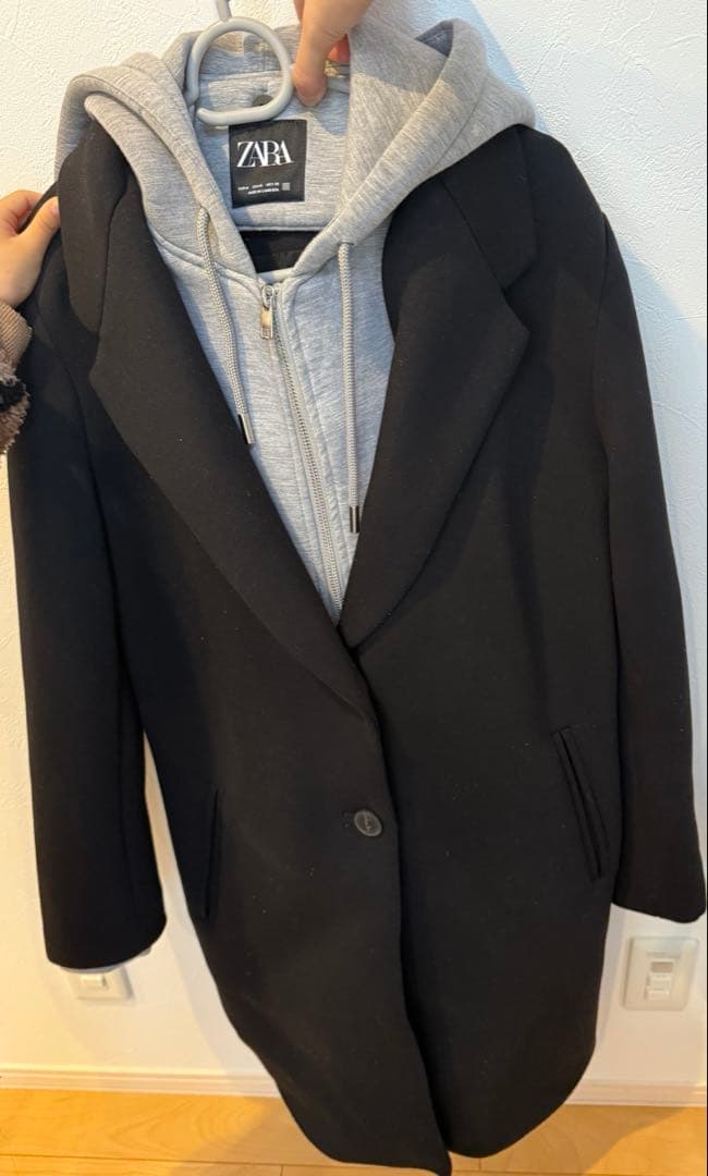 【1月中の購入割引！】美品　ZARA コート　フード付き