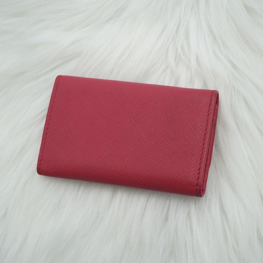 極美品　箱付き　PRADA プラダ　キーケース　サフィアーノレザー　ピンク