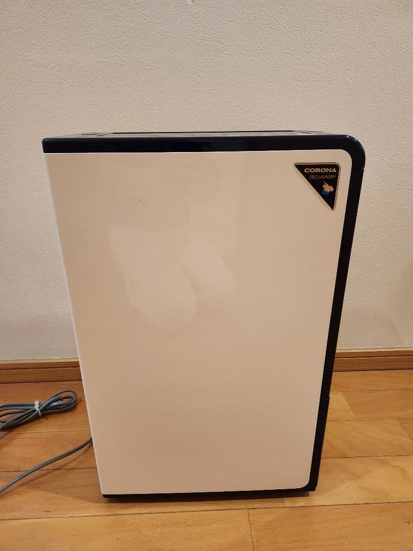 ほぼ新品　2024年製　コロナ 衣類乾燥除湿機 CD-H1024