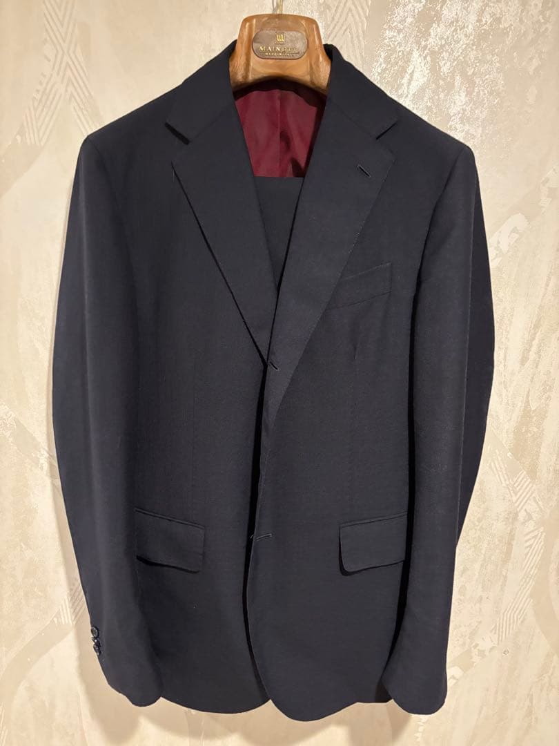 スティレラティーノ　ネイビー スーツ