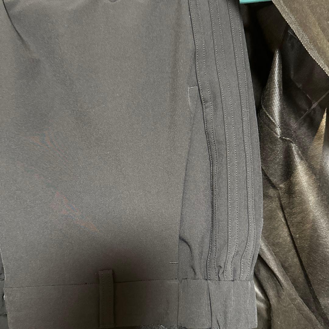 adidas ブラック スーツジャケット AV/XL