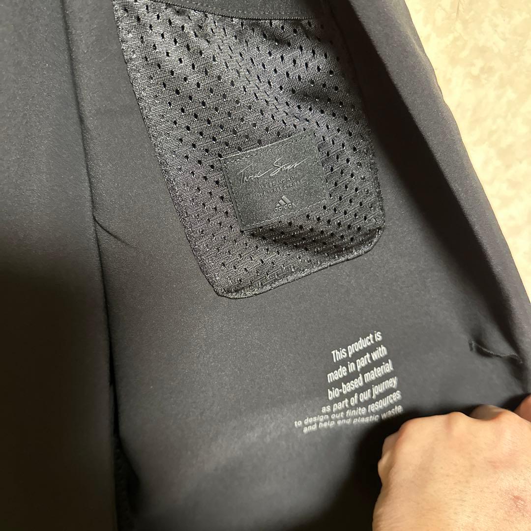 adidas ブラック スーツジャケット AV/XL