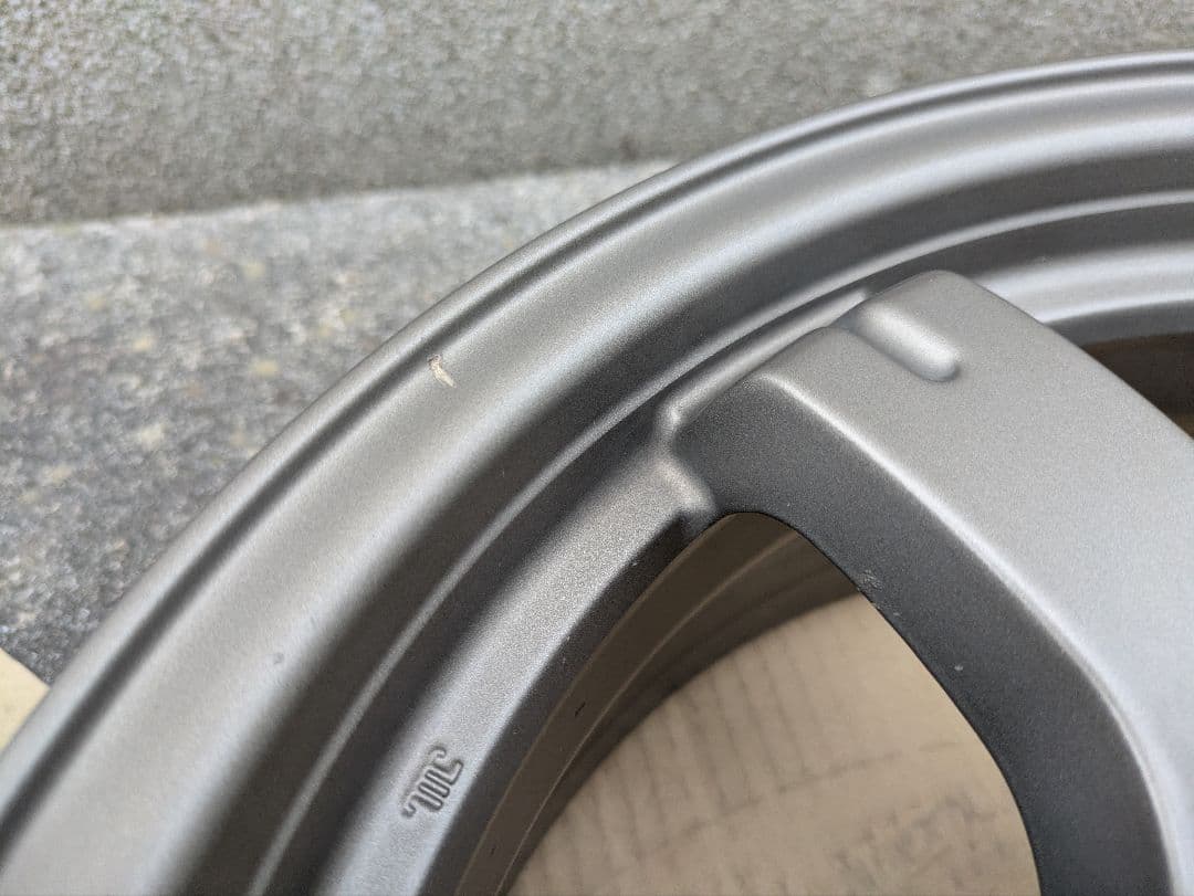 RAYS gram lights 57JX 16インチ　ジムニー用