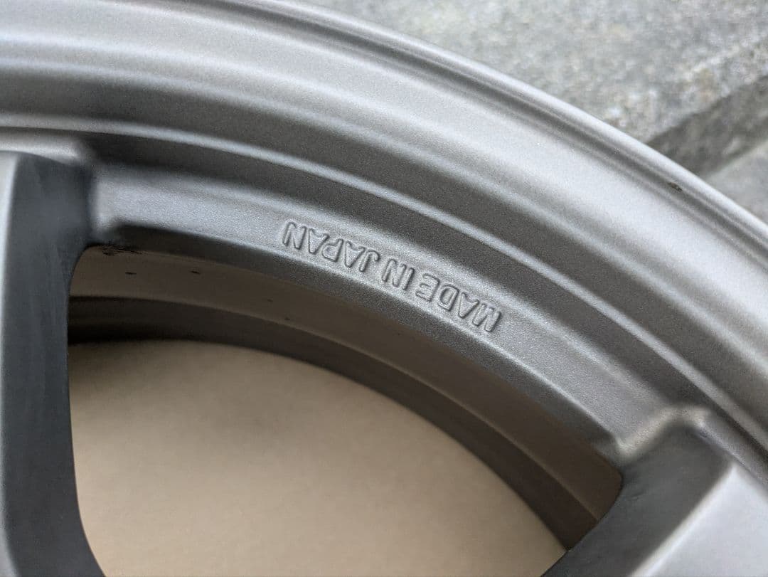 RAYS gram lights 57JX 16インチ　ジムニー用