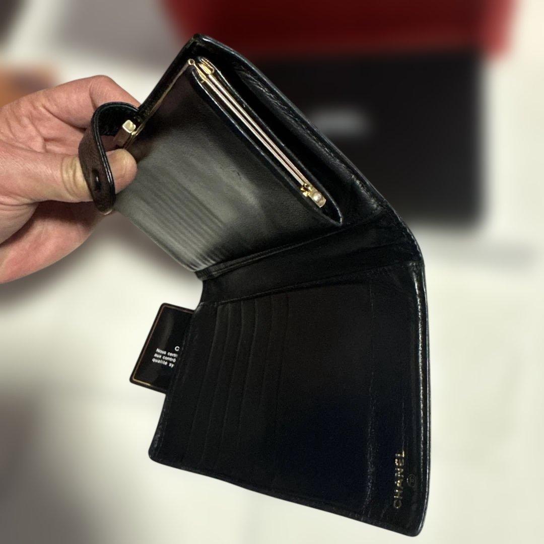 正規品　CHANEL シャネル 二つ折り長財布 レザー ココマーク