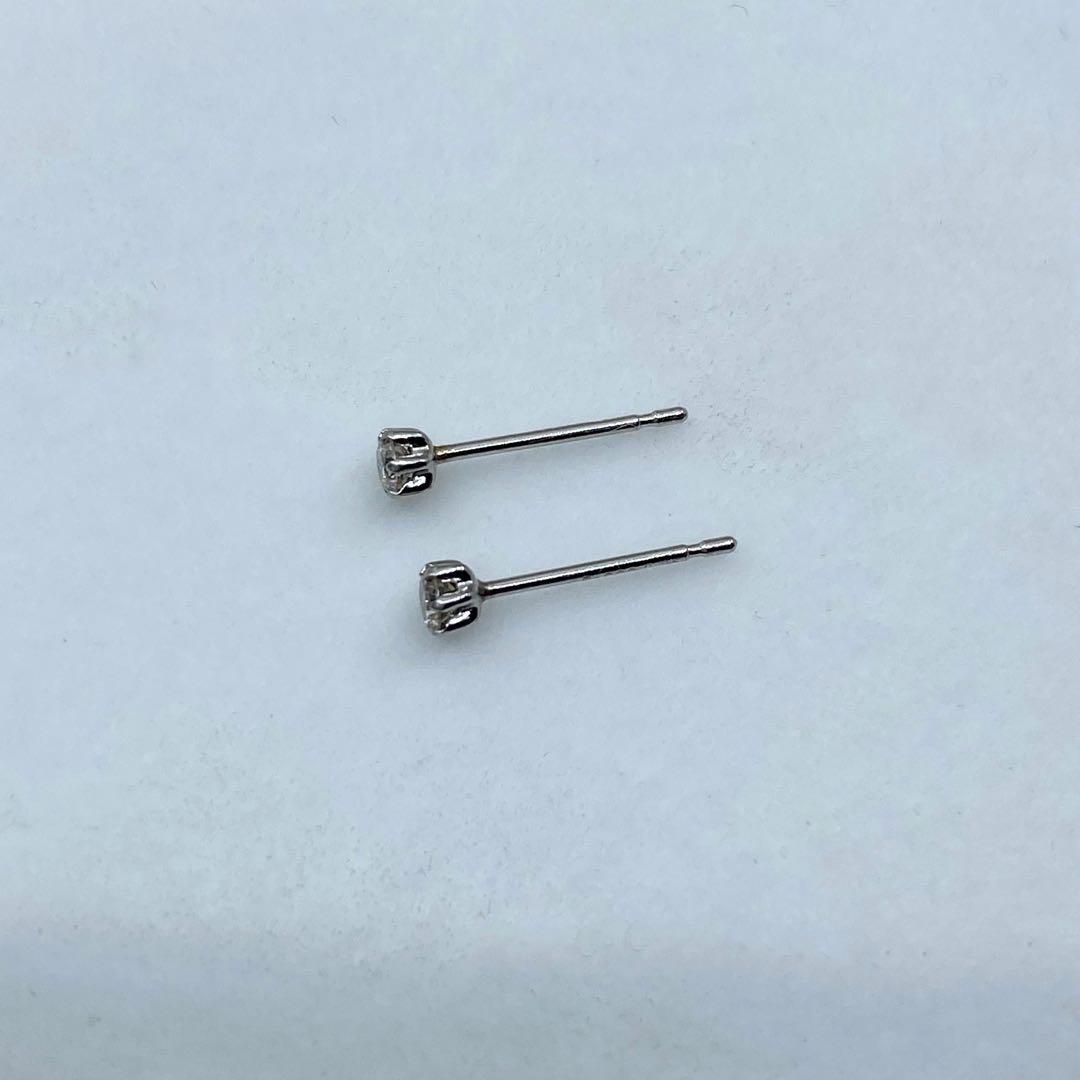 【新品】ダイヤモンド 眩い輝き Pt900 0.10ct スタッドピアス