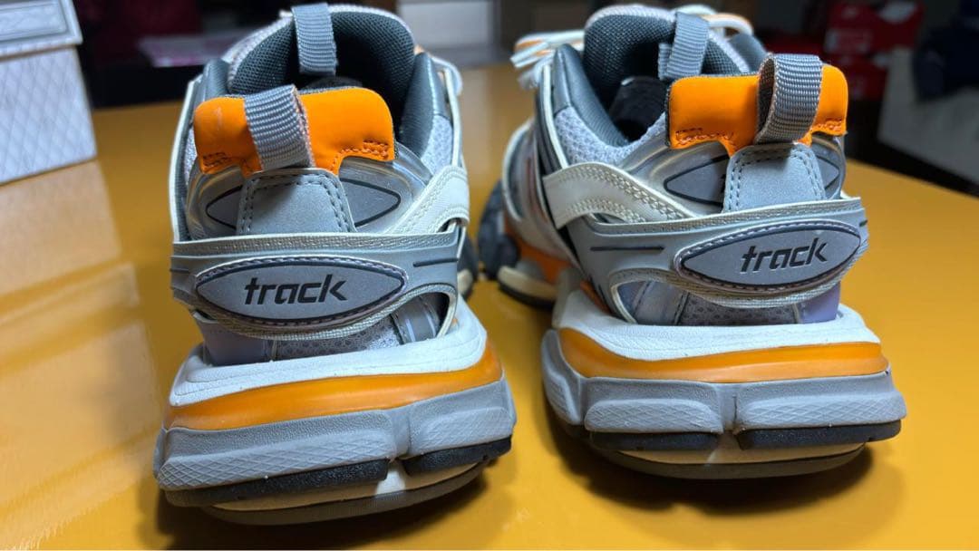 BALENCIAGA スニーカー track